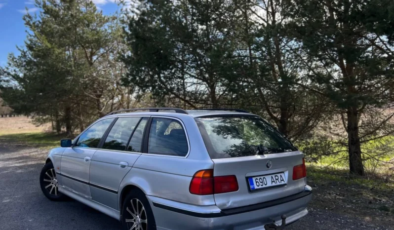 BMW 525 2.5 105kW full